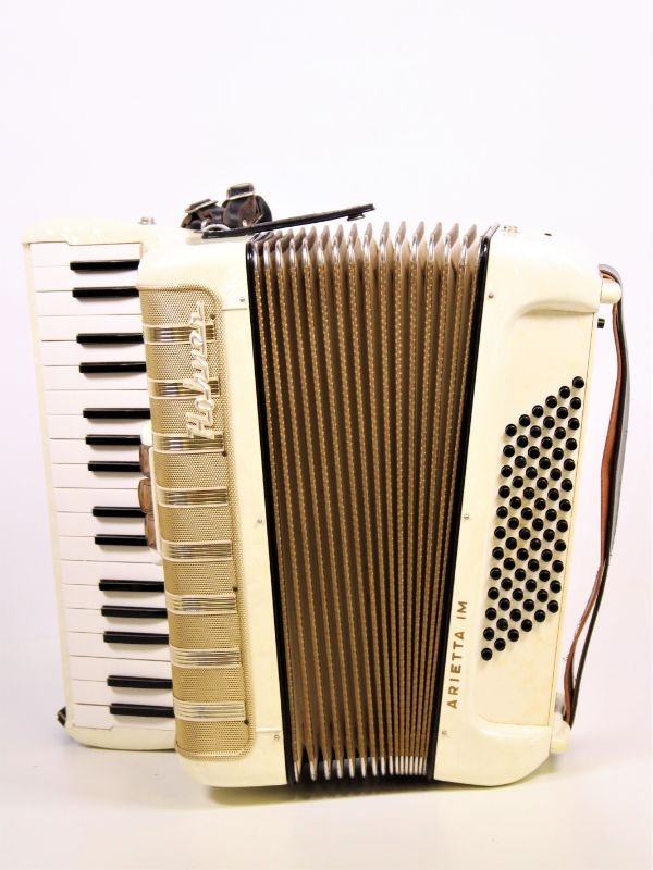 Hohner arietta store im